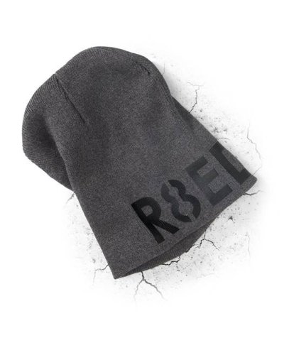 Fes tricotat cu imprimeu R8ED