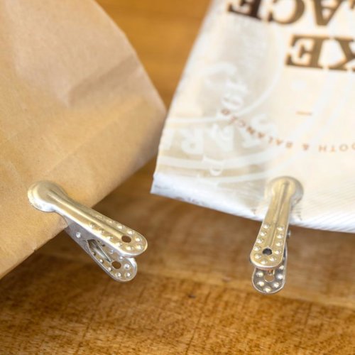 Set 12 clipsuri - Mini Aluminum Bag Clips | Kikkerland