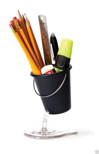 Suport pixuri - Desk Bucket Black | Peleg Design