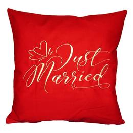 Perna decor Just Married, rosu, 40x40 cm - Happy Gifts