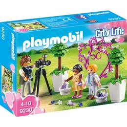 Playmobil City Life - Copii cu flori si fotograf
