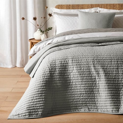 Cuvertură gri matlasată pentru pat dublu 220x230 cm – Bianca