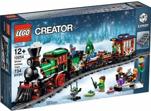 LEGO® Creator Expert Trenul vacantei de iarna 10254