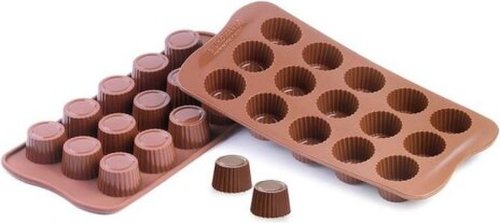 Silikomart - Forma pentru 15 bomboane ciocolata, silicon, capacitate 10 ml, capacitate totala 150ml