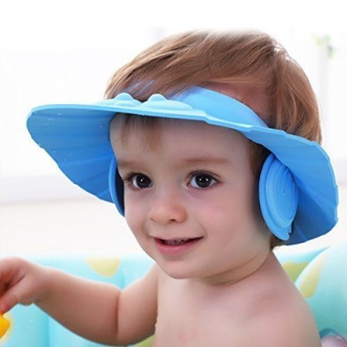 Mercaton - Sapca reglabila pentru dus sau tuns cu cozoroc si protectie urechi pentru copii 0 – 6 ani, albastru